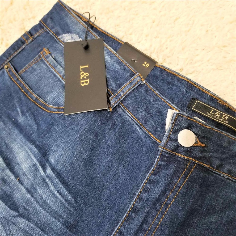 Jeans. Steer-Skull Fabric Patch Inserts. Destroyed. Sizes 18 & 20. - Picture 10 of 10